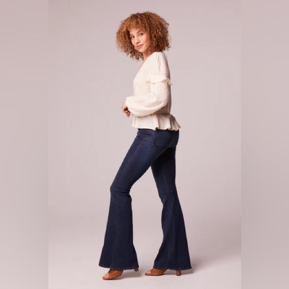 NWT Band Of The Free SANDY CREAM RUFFLE LONG SLEEVE TOP Bohemian Blouse Ruffles - Picture 3 of 5